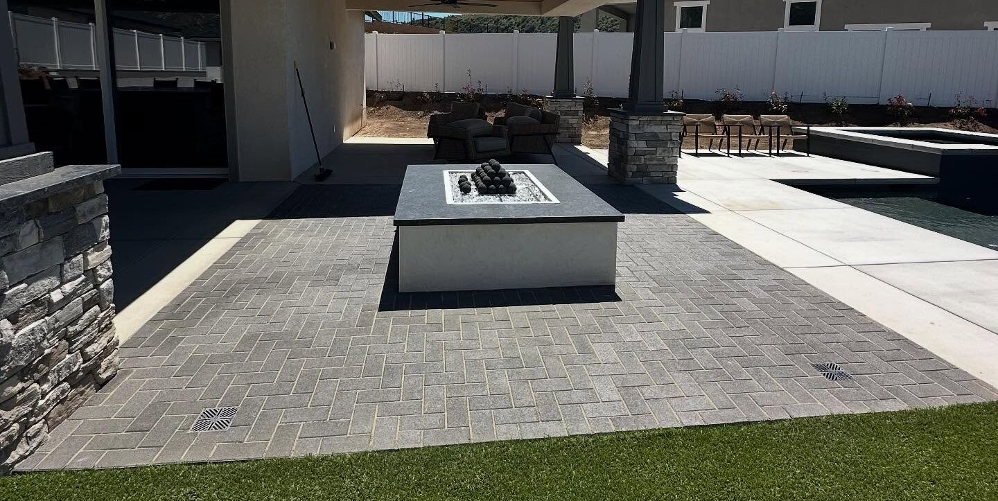 Pavers, Interlocking pavers for patios, pool decks & more, Riverside